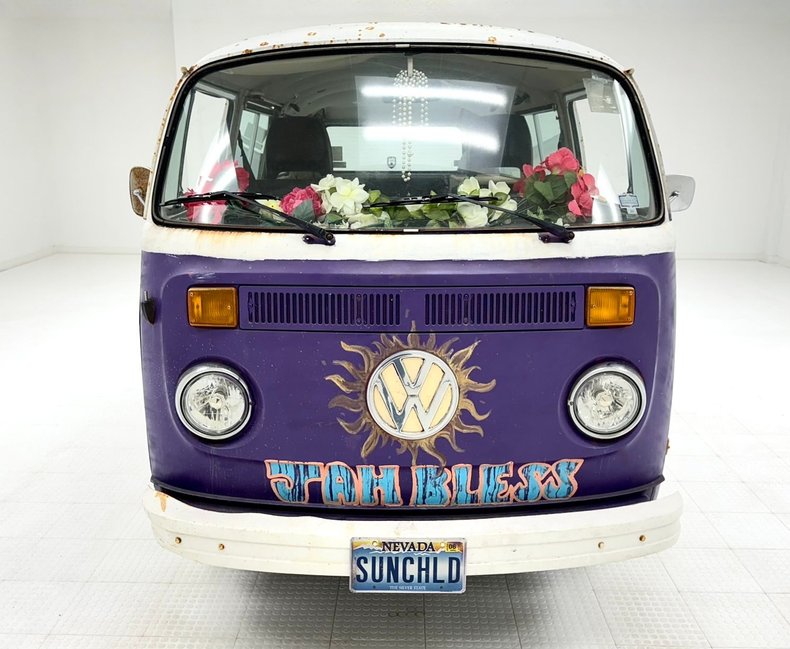 Volkswagen-Type-2-1979-Purple-Black-4