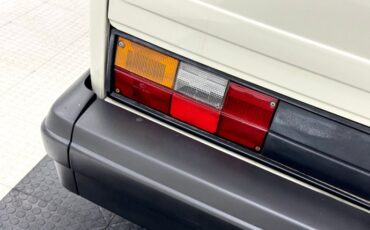 Volkswagen-Vanagon-1991-Pastel-White-Gray-19