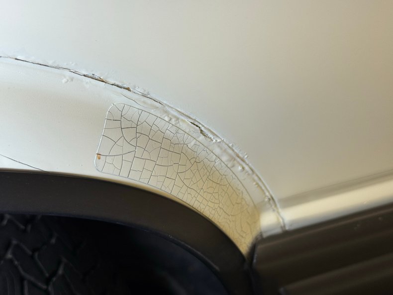 Volkswagen-Vanagon-1991-Pastel-White-Gray-23