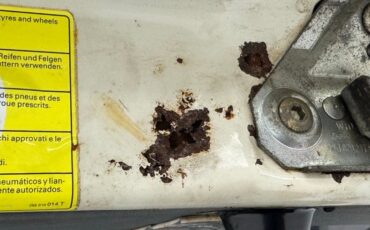 Volkswagen-Vanagon-1991-Pastel-White-Gray-26