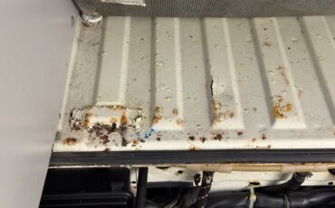 Volkswagen-Vanagon-1991-Pastel-White-Gray-34