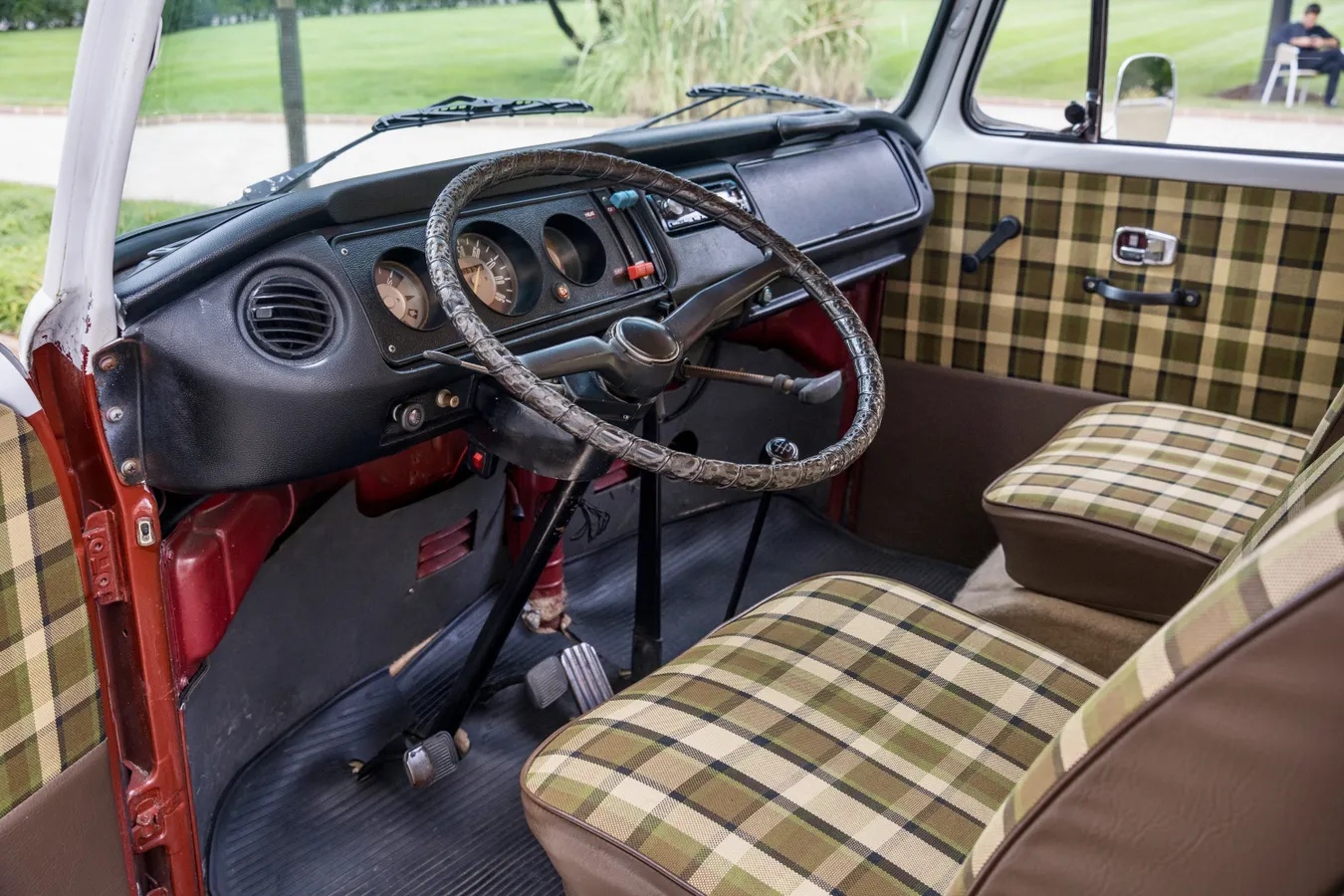 Volkswagen-Volkswagen-vans-1971-13