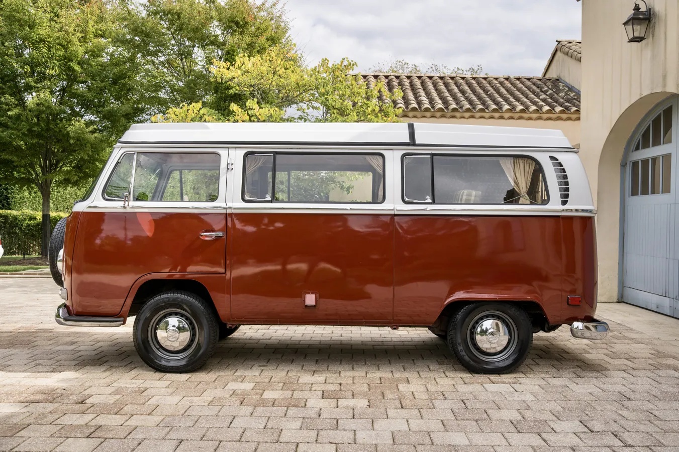 Volkswagen-Volkswagen-vans-1971-2
