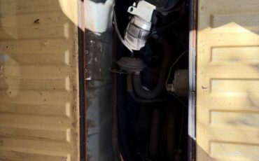 Volkswagen-bus-1978-orange-3