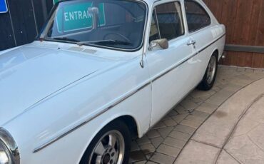 Volkswagen-fastback-1966-5