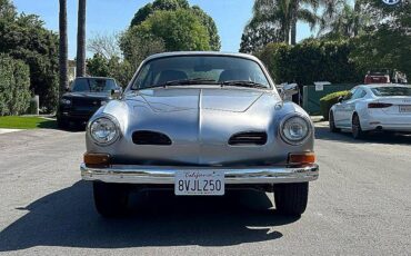 Volkswagen-karmann-ghia-1973-black-28