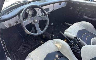 Volkswagen-karmann-ghia-1973-black-29