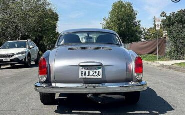 Volkswagen-karmann-ghia-1973-black-31