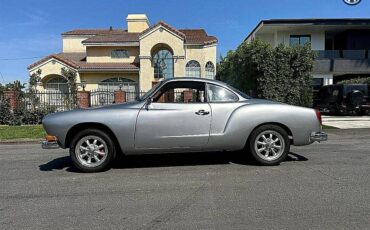 Volkswagen-karmann-ghia-1973-black-32