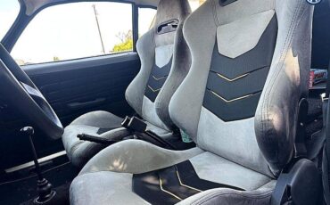 Volkswagen-karmann-ghia-1973-black-38