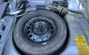 Volvo-940-wagon-4d-1993-12