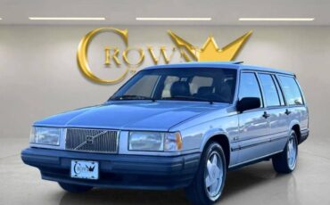 Volvo-940-wagon-4d-1993