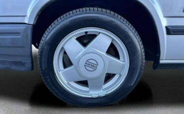 Volvo-940-wagon-4d-1993-9