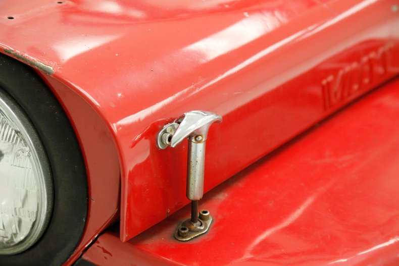 Willys-Cj2a-1947-Red-Black-18