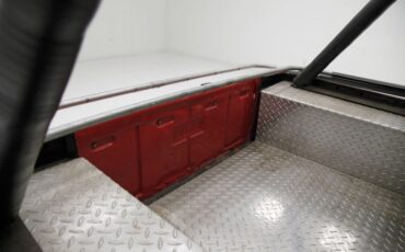 Willys-Cj2a-1947-Red-Black-24