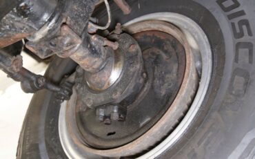 Willys-Cj2a-1947-Red-Black-28