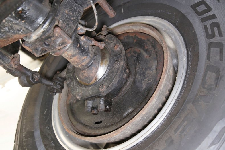 Willys-Cj2a-1947-Red-Black-28