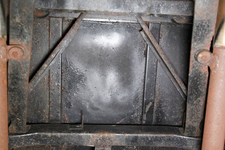 Willys-Cj2a-1947-Red-Black-32