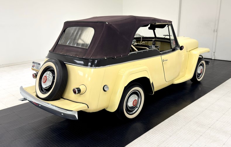 Willys-Jeepster-1950-Yellow-Black-16