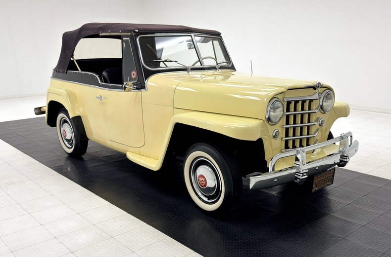 Willys-Jeepster-1950-Yellow-Black-18