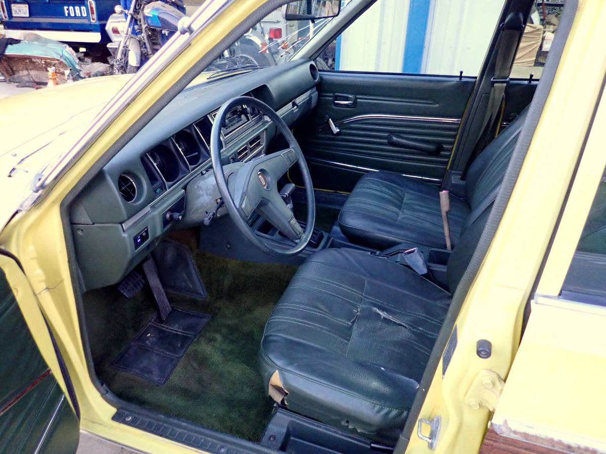 198-datsun-510-wagon-1978-yellow-1