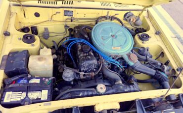 198-datsun-510-wagon-1978-yellow-21