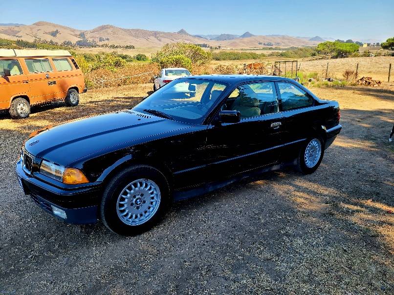 3251s-bmw-1992-black-13