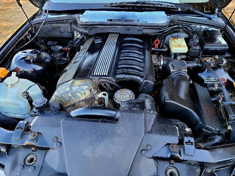 3251s-bmw-1992-black-7