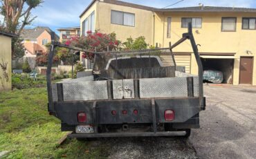 3500-chevy-truck-1990-grey-5