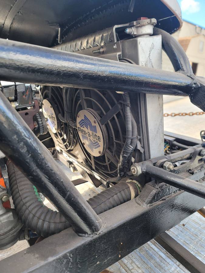 41-ford-tudor-1941-13