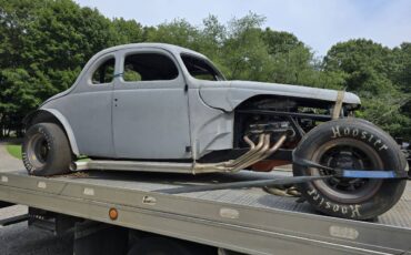 41-ford-tudor-1941-2