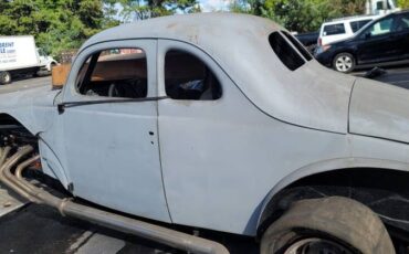 41-ford-tudor-1941-5