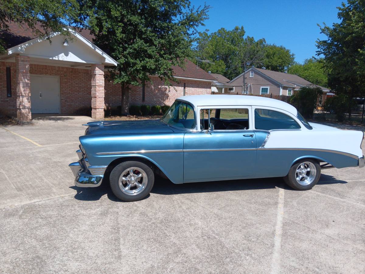 56-chevy-210-1956-11