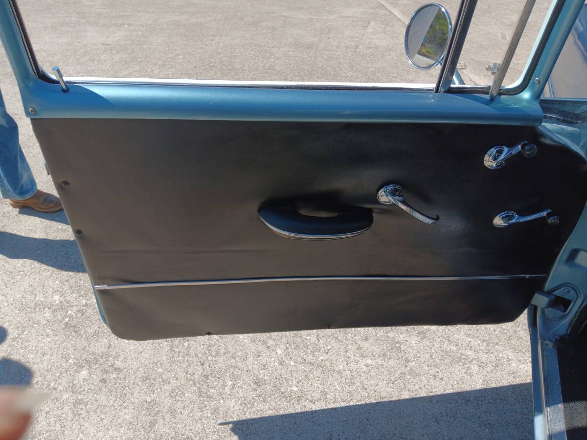 56-chevy-210-1956-14