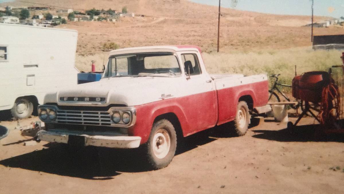 59-f100-1959-black-3