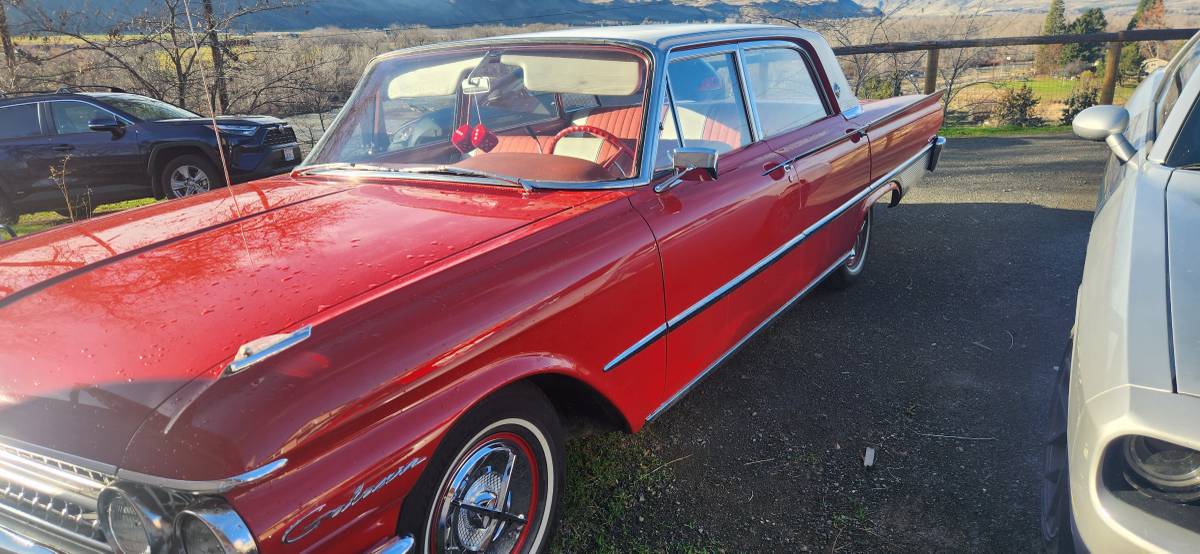 61-ford-galaxie-1961-red-2