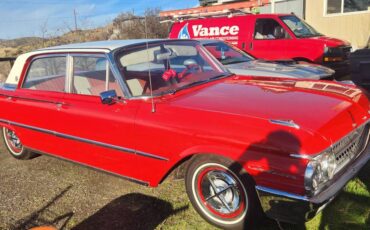 61-ford-galaxie-1961-red-4