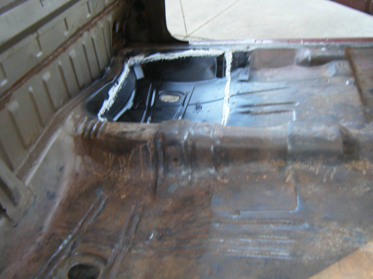 66-el-camino-1966-brown-13