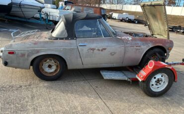 69-datsun-1600-fairlady-1969-silver-2