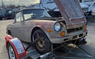 69-datsun-1600-fairlady-1969-silver-3