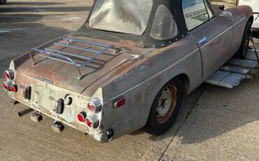 69-datsun-1600-fairlady-1969-silver