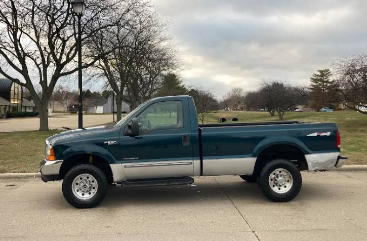 7.3-powerstroke-diesel-long-bed-4x4-1999-green-3