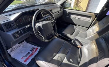 740-volvo-1992-blue-1