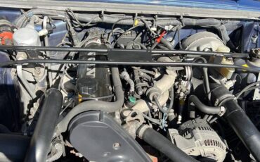 740-volvo-1992-blue-11