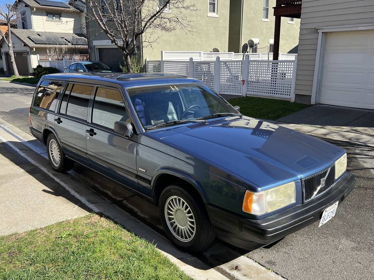 740-volvo-1992-blue-6