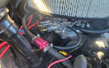 84-suburban-4x4-1984-10