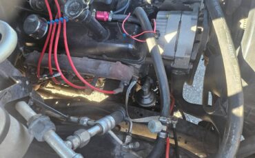 84-suburban-4x4-1984-11