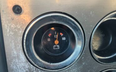 84-suburban-4x4-1984-14