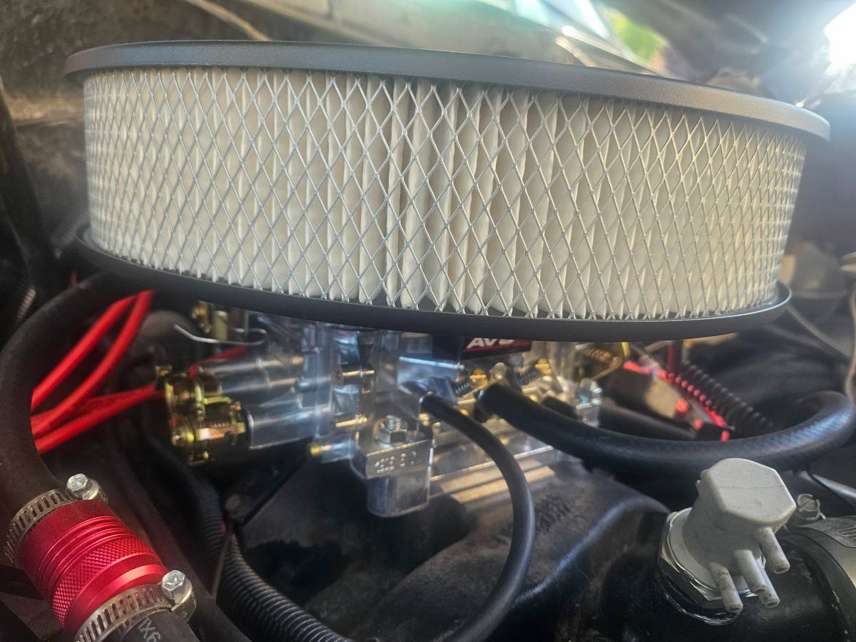 84-suburban-4x4-1984-8