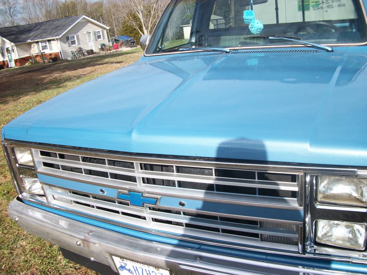 85-c20-1985-blue-2